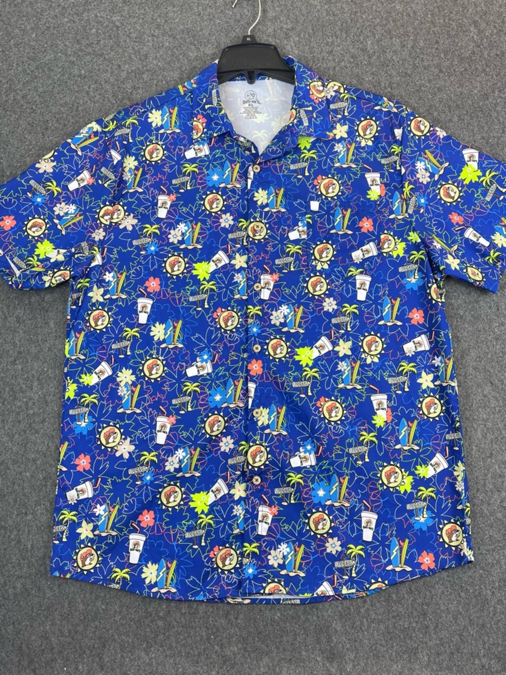 Buc ee’s Mens XL Button Up Shirt Hawaiian Tropical Summer Vacation Beach Party